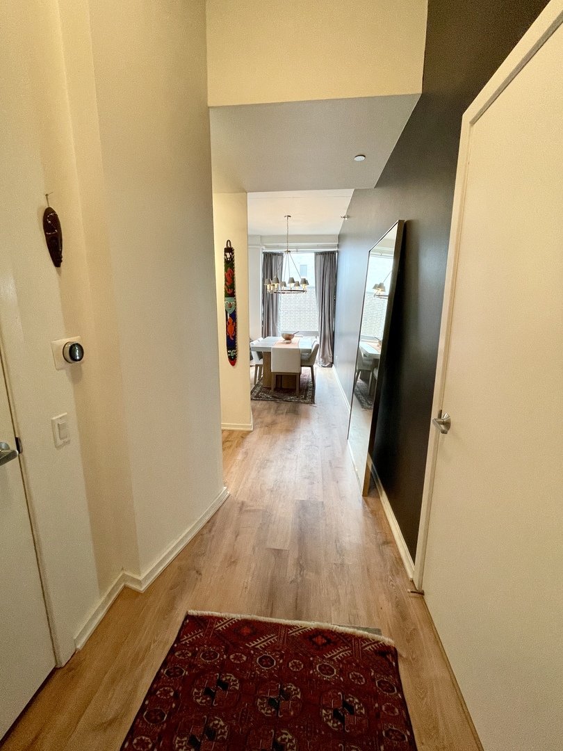 1000 W LELAND Avenue 5G