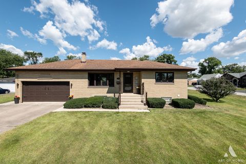 Photo of 6710 W 115th Street, Worth, IL 60482 (MLS # 12513259)