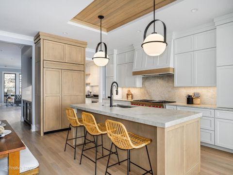 Tiny photo for 3302 N Hoyne Avenue, Chicago, IL 60618 (MLS # 12477861)