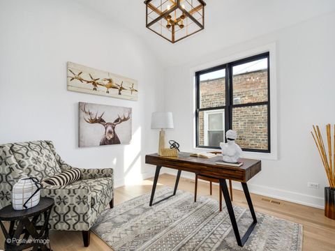 Tiny photo for 3302 N Hoyne Avenue, Chicago, IL 60618 (MLS # 12477861)