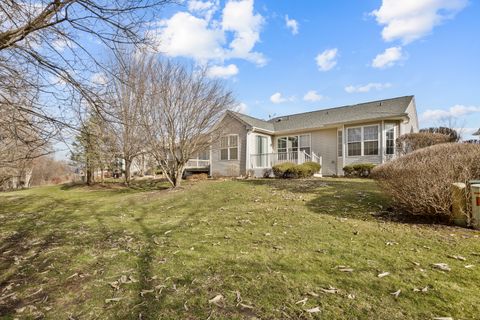 Tiny photo for Huntley, IL 60142 (MLS # 12598352)