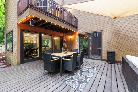 Tiny photo for 11905 S Lakewood Avenue, Palos Park, IL 60464 (MLS # 12476268)