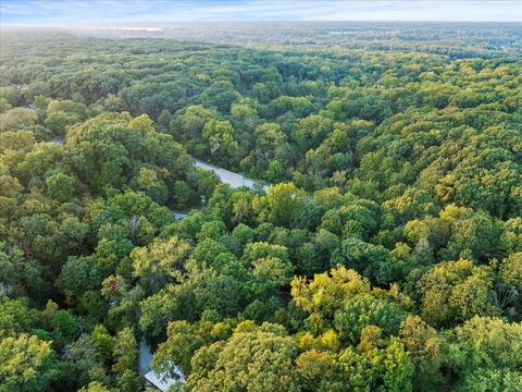 Tiny photo for 11905 S Lakewood Avenue, Palos Park, IL 60464 (MLS # 12476268)