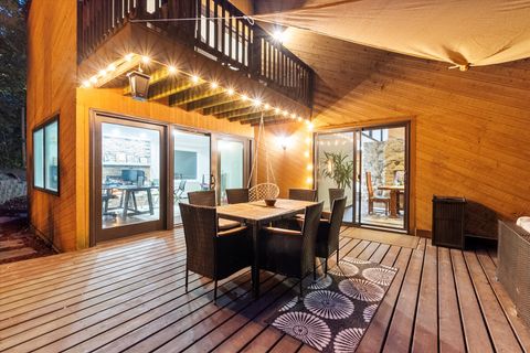 Tiny photo for 11905 S Lakewood Avenue, Palos Park, IL 60464 (MLS # 12476268)