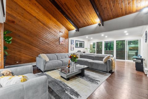 Tiny photo for 11905 S Lakewood Avenue, Palos Park, IL 60464 (MLS # 12476268)