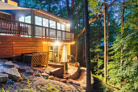 Tiny photo for 11905 S Lakewood Avenue, Palos Park, IL 60464 (MLS # 12476268)