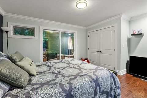 Tiny photo for 11905 S Lakewood Avenue, Palos Park, IL 60464 (MLS # 12476268)