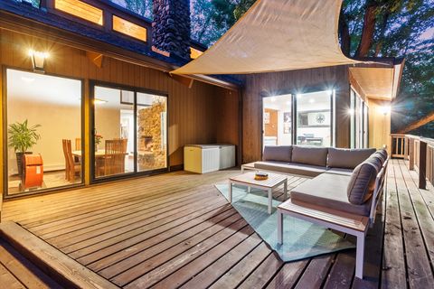 Tiny photo for 11905 S Lakewood Avenue, Palos Park, IL 60464 (MLS # 12476268)