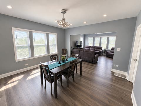 Tiny photo for 8627 S Colfax Avenue, Chicago, IL 60617 (MLS # 12739540)