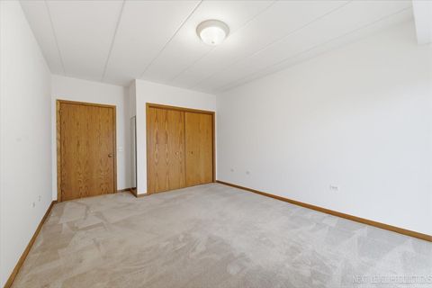 Tiny photo for 1500 S Ardmore Avenue #304, Villa Park, IL 60181 (MLS # 12580365)