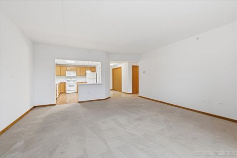 Tiny photo for 1500 S Ardmore Avenue #304, Villa Park, IL 60181 (MLS # 12580365)