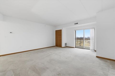 Tiny photo for 1500 S Ardmore Avenue #304, Villa Park, IL 60181 (MLS # 12580365)