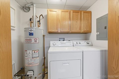 Tiny photo for 1500 S Ardmore Avenue #304, Villa Park, IL 60181 (MLS # 12580365)