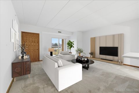 Tiny photo for 1500 S Ardmore Avenue #304, Villa Park, IL 60181 (MLS # 12580365)