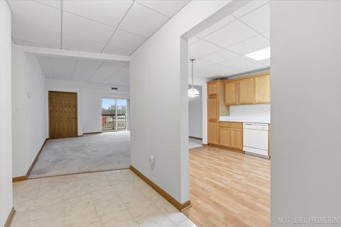 Tiny photo for 1500 S Ardmore Avenue #304, Villa Park, IL 60181 (MLS # 12580365)