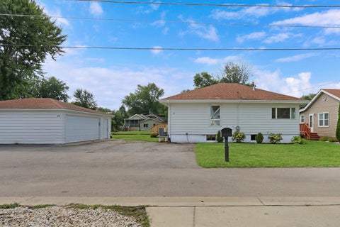 Tiny photo for 28 Lakeside Lane, Fox Lake, IL 60020 (MLS # 12761343)