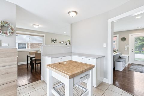 Tiny photo for 9333 Kildare Avenue, Skokie, IL 60076 (MLS # 12489382)