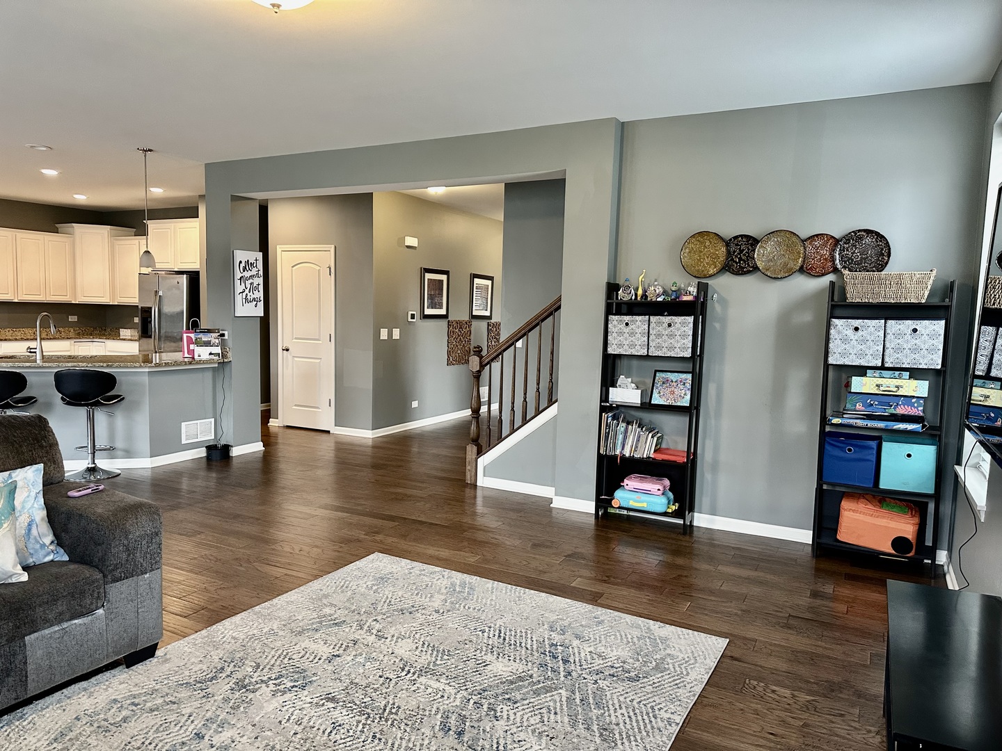 Huntley, Illinois 60142, United States, 5 Bedrooms Bedrooms, ,4 BathroomsBathrooms,Residential,Active,229082