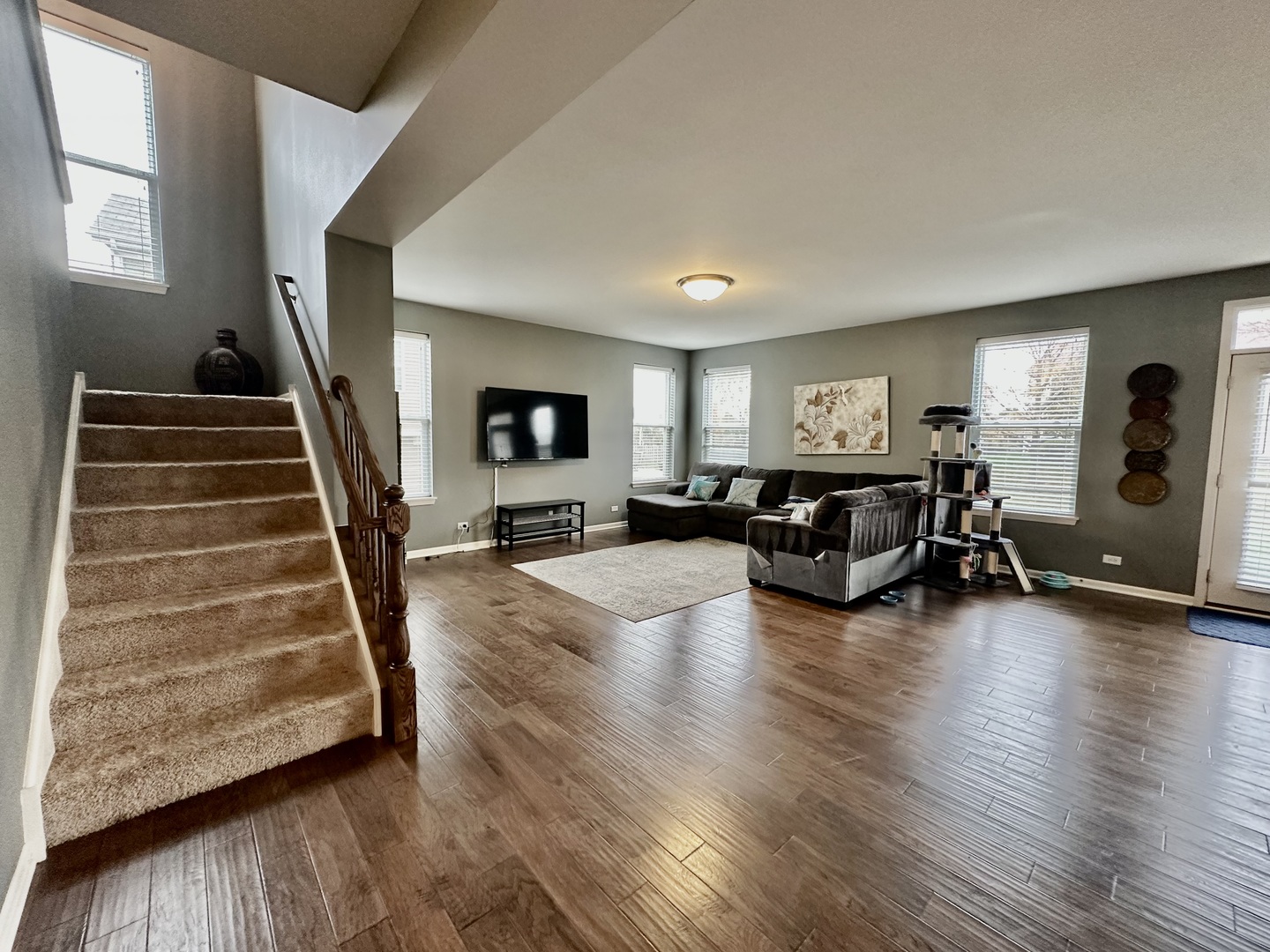 Huntley, Illinois 60142, United States, 5 Bedrooms Bedrooms, ,4 BathroomsBathrooms,Residential,Active,229082