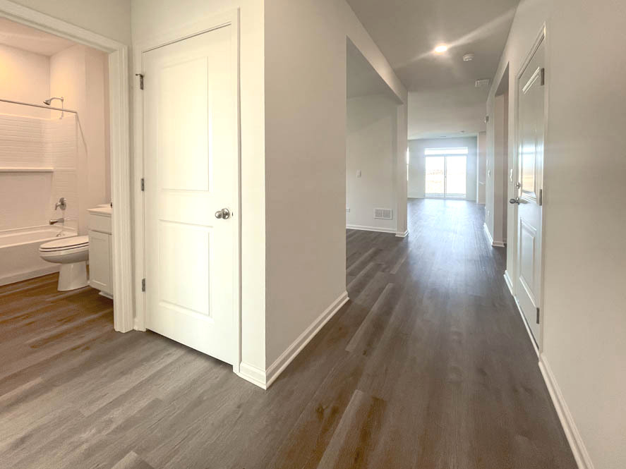 1276 Wild Tulip Circle