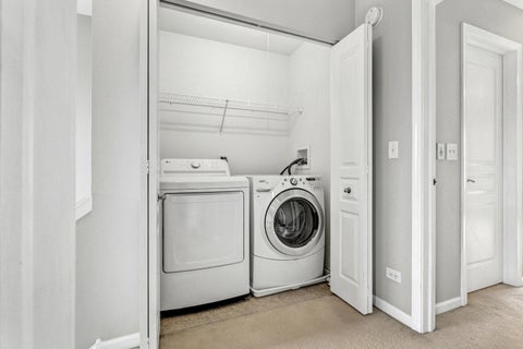 Tiny photo for 318 Laurel Avenue, Des Plaines, IL 60016 (MLS # 12747789)