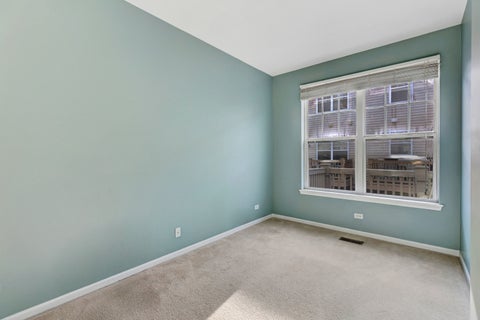 Tiny photo for 318 Laurel Avenue, Des Plaines, IL 60016 (MLS # 12747789)