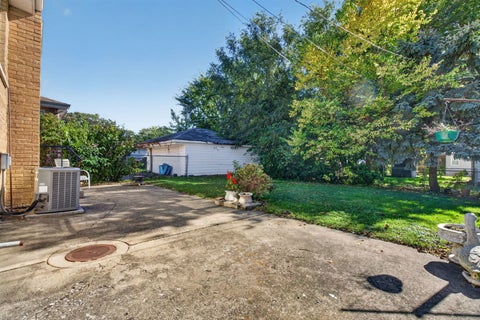 Tiny photo for 2829 W 101st Street, Evergreen Park, IL 60805 (MLS # 12791160)