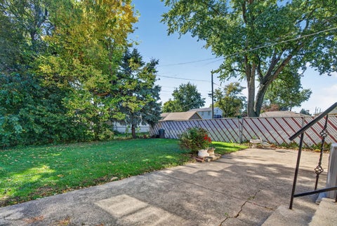 Tiny photo for 2829 W 101st Street, Evergreen Park, IL 60805 (MLS # 12791160)