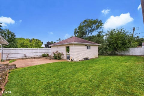 Tiny photo for 2 WASHINGTON Street, Glenview, IL 60025 (MLS # 12756303)