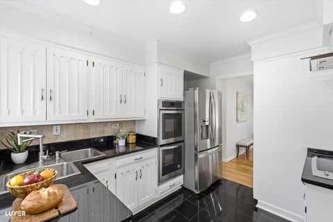 Tiny photo for 2 WASHINGTON Street, Glenview, IL 60025 (MLS # 12756303)