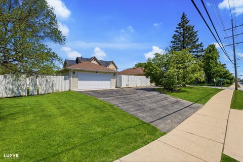 Tiny photo for 2 WASHINGTON Street, Glenview, IL 60025 (MLS # 12756303)