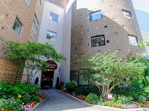 40 E 9th Street 609 Chicago IL 60605