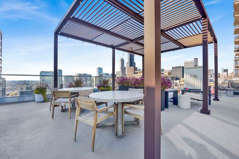 Tiny photo for 40 E 9th Street #609, Chicago, IL 60605 (MLS # 12486079)