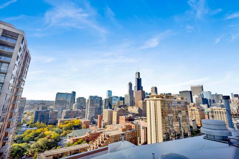 Tiny photo for 40 E 9th Street #609, Chicago, IL 60605 (MLS # 12486079)