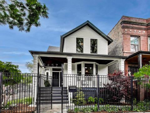 2457 N Talman Avenue Chicago IL 60647