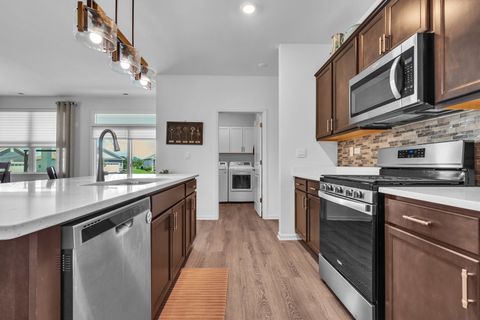 Tiny photo for 1655 Windsor Road, Pingree Grove, IL 60140 (MLS # 12489815)