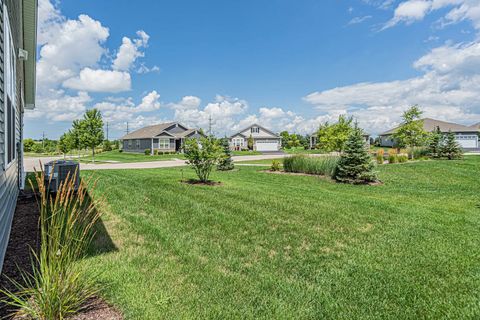 Tiny photo for 1655 Windsor Road, Pingree Grove, IL 60140 (MLS # 12489815)