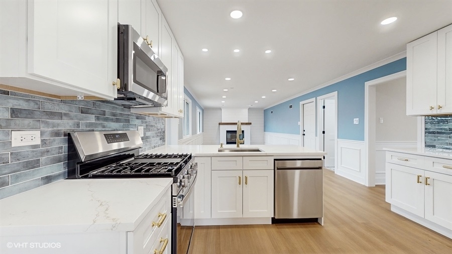 15405 Tulip Court