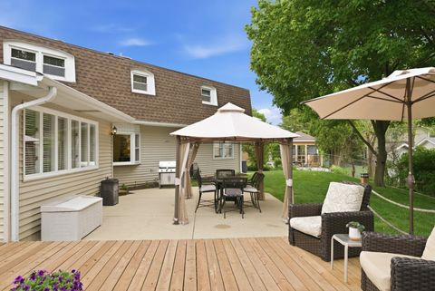 Tiny photo for 877 N Dovington Drive, Hoffman Estates, IL 60169 (MLS # 12635576)