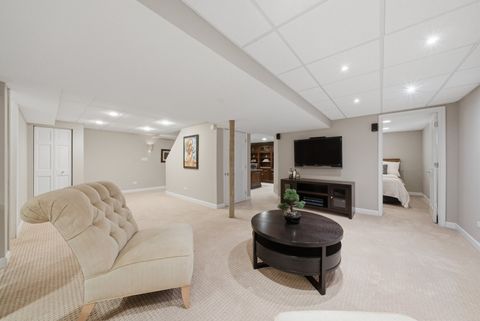 Tiny photo for 877 N Dovington Drive, Hoffman Estates, IL 60169 (MLS # 12635576)