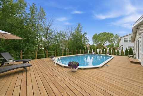 Tiny photo for 877 N Dovington Drive, Hoffman Estates, IL 60169 (MLS # 12635576)
