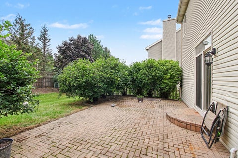 Tiny photo for 1530 S Lancaster Lane, Libertyville, IL 60048 (MLS # 12753853)