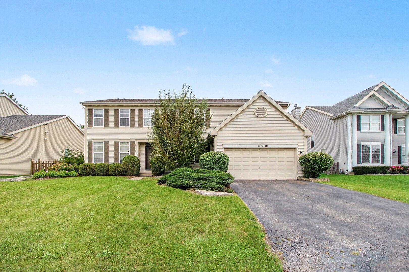 1530 S Lancaster Lane