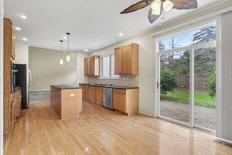 Tiny photo for 1530 S Lancaster Lane, Libertyville, IL 60048 (MLS # 12753853)