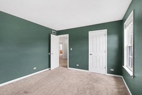 Tiny photo for 1530 S Lancaster Lane, Libertyville, IL 60048 (MLS # 12753853)