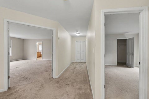 Tiny photo for 1530 S Lancaster Lane, Libertyville, IL 60048 (MLS # 12753853)
