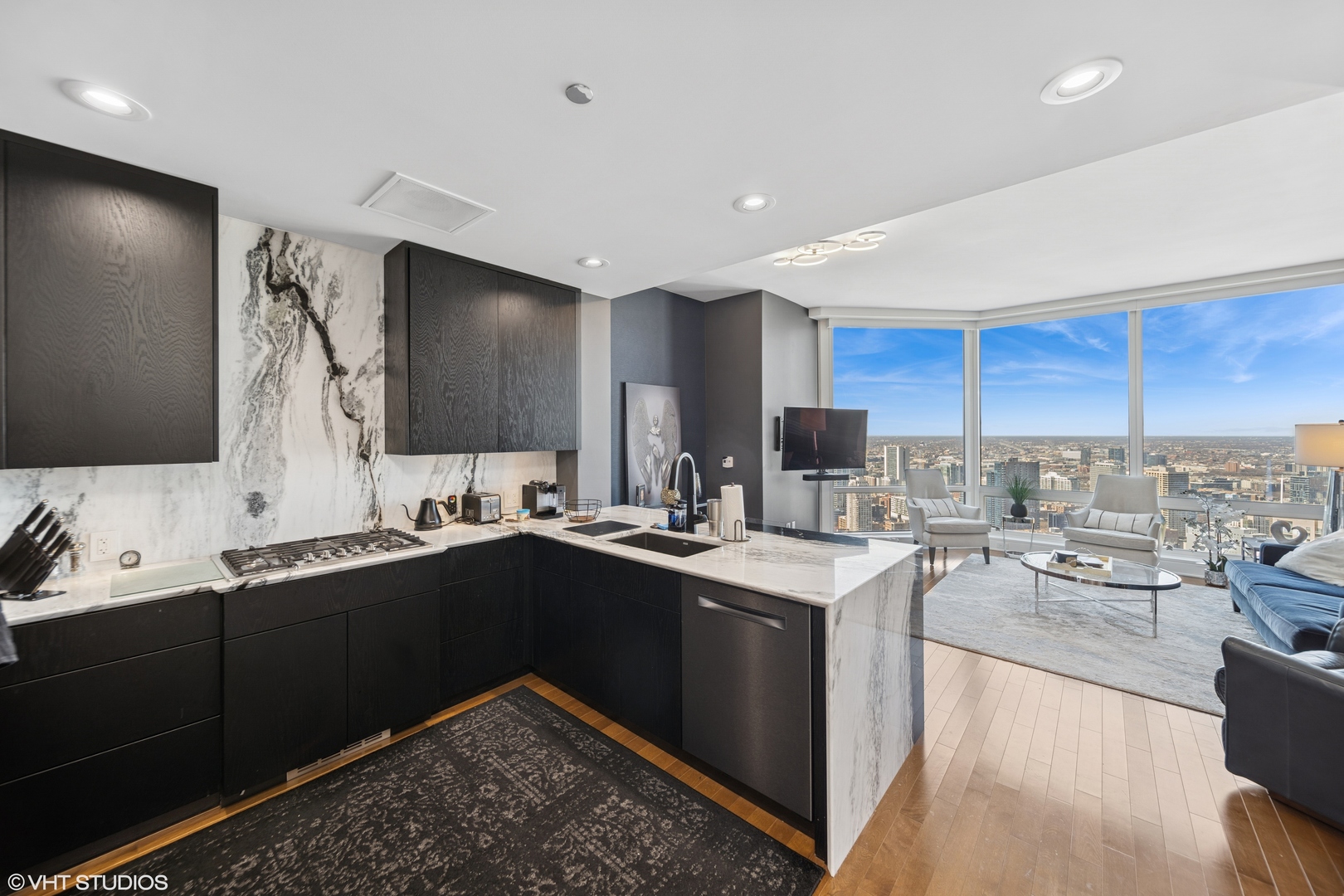 401 N Wabash Avenue 37D