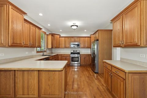 Tiny photo for 2409 Brookridge Drive, Plainfield, IL 60586 (MLS # 12489828)