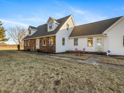 A home in Garden Prairie