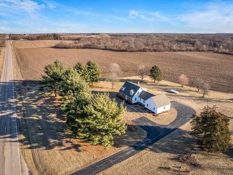 A home in Garden Prairie